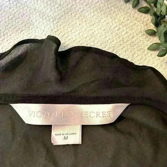 Y2K Victoria’s Secret Sheer Button Down Ruffle Tunic Blouse Black Medium - Picture 6 of 8